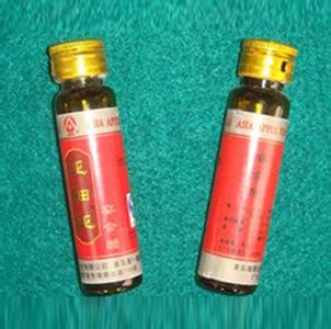 Stroj za etiketiranje bočica s vinom Potpuno automatski 220V 2kw Jednostavno rukovanje