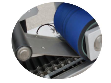 Stroj za etiketiranje male bočice od 10 ml s dvoslojnom naljepnicom s certifikatom