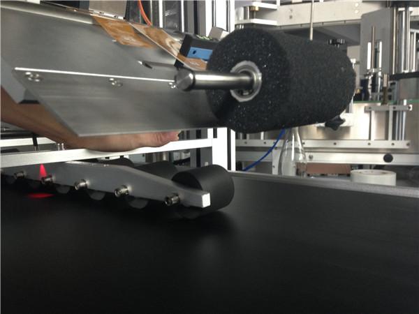 PLC automatski zaslon osjetljiv na dodir naljepnice Machine Comestic Mask / Carton Mask