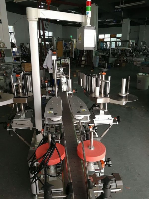 Automatski stroj za etiketiranje dvostranih naljepnica za ovalne i ravne boce šampona