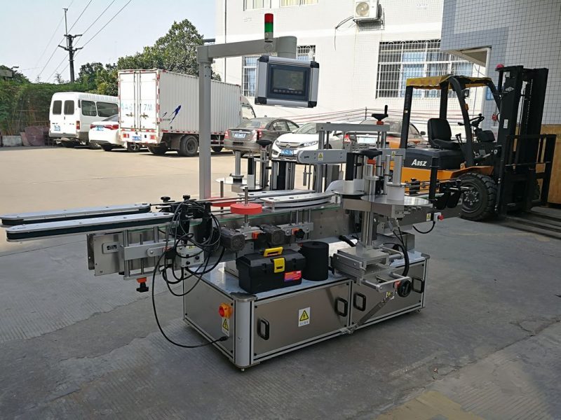 Kina bočica sa šamponom, bočna ljepljiva mašina za etiketiranje, potpuno automatski dobavljač