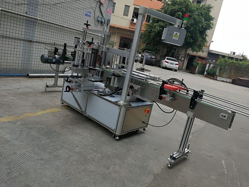 Kina stroj za etiketiranje samoljepljivih naljepnica s velikom brzinom od 200BS / min dobavljač